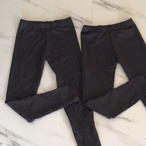 Bundle of two dory creation leggings